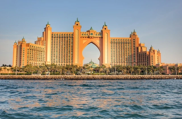 Atlantis Adventure: Captivating Moments Exploring The Palm and AquaVenture Waterpark